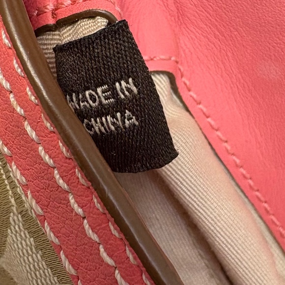 Coach vintage y2k cream beige pink Turlock wristlet clutch mini bag rare - Picture 11 of 11